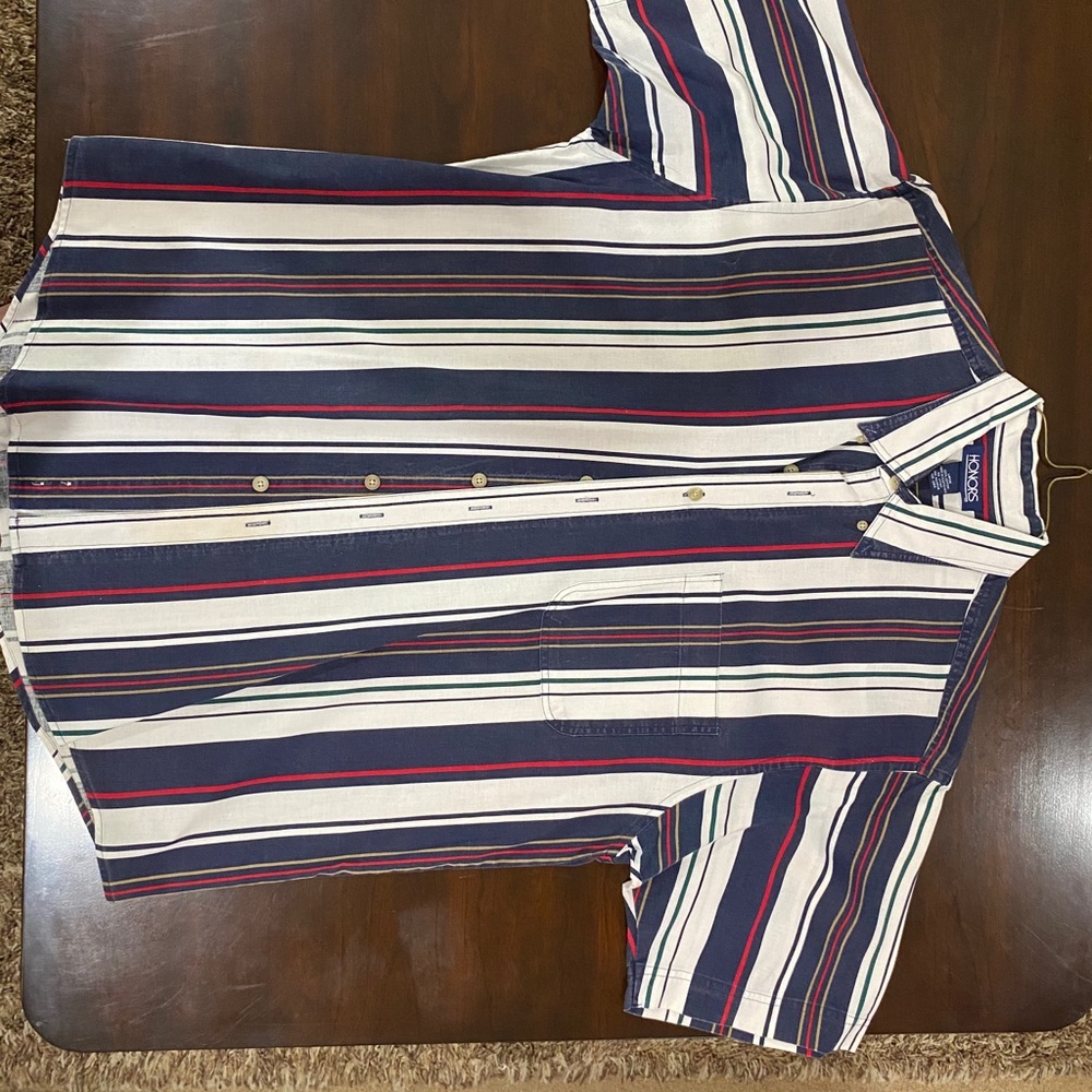 Men’s Short Sleeve Button Down